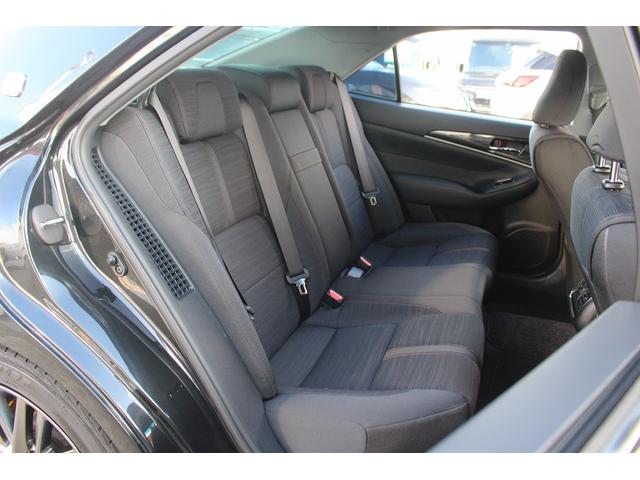 TOYOTA CROWN HYBRID ATHLETE