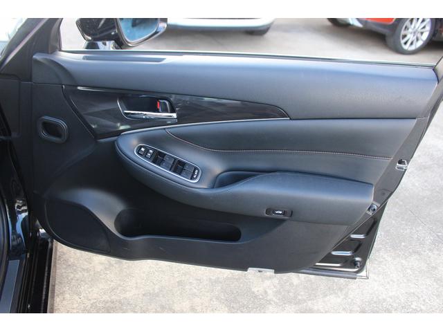 TOYOTA CROWN HYBRID ATHLETE