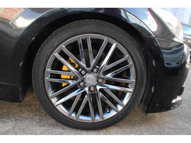 TOYOTA CROWN HYBRID ATHLETE