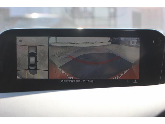 ＭＡＺＤＡ３セダン Ｘ　Ｌパッケージ　禁煙車　ＢＯＳＥサウンドシステム　純正８．８インチナビ　アラウンドビューモニター　フルセグＴＶ　黒革シート　シートヒーター　ＥＴＣ　純正１８インチアルミホイール　衝突軽減ブレーキシステム　パワーシート（4枚目）
