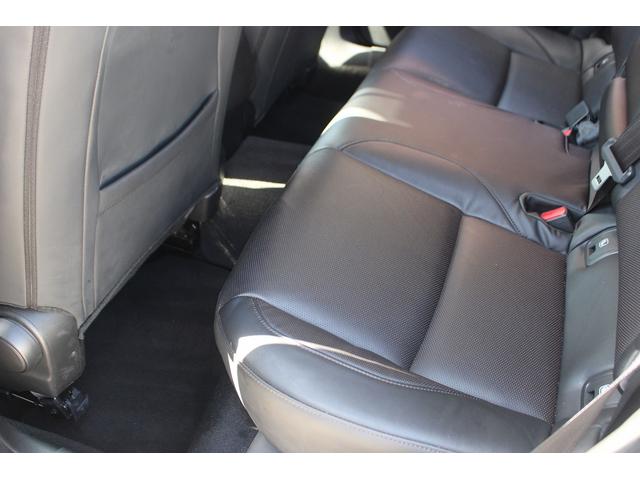 ＭＡＺＤＡ３セダン Ｘ　Ｌパッケージ　禁煙車　ＢＯＳＥサウンドシステム　純正８．８インチナビ　アラウンドビューモニター　フルセグＴＶ　黒革シート　シートヒーター　ＥＴＣ　純正１８インチアルミホイール　衝突軽減ブレーキシステム　パワーシート（32枚目）