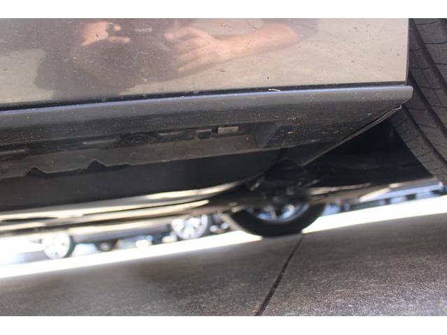 ＭＡＺＤＡ３セダン Ｘ　Ｌパッケージ　禁煙車　ＢＯＳＥサウンドシステム　純正８．８インチナビ　アラウンドビューモニター　フルセグＴＶ　黒革シート　シートヒーター　ＥＴＣ　純正１８インチアルミホイール　衝突軽減ブレーキシステム　パワーシート（62枚目）