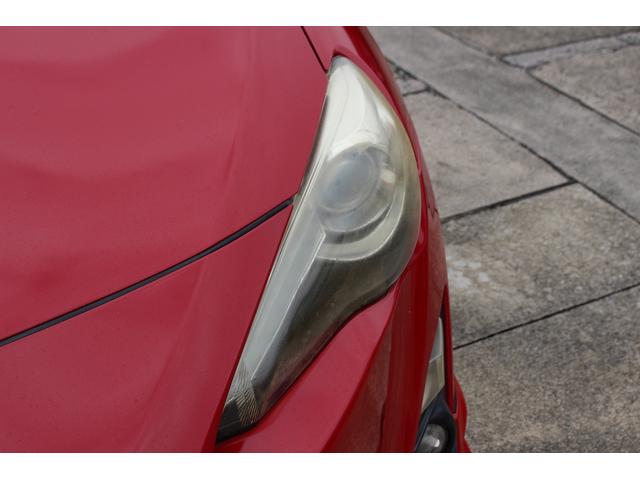 86 GT 禁煙車 TRDエアロ 6速MT ナビ フルセグTV バックカメラ HIDヘッドライト プッシュスタート ETC 純正17インチアルミホイール Bluetooth接続 電動格納式ミラー(9枚目)