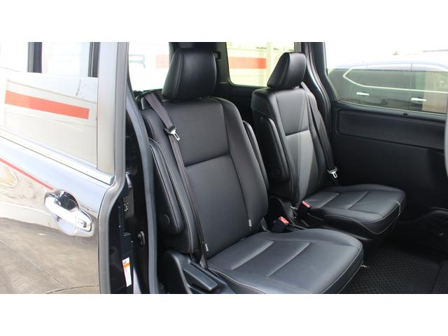 エスクァイア ハイブリッドＧｉ　禁煙車　黒革シート　両側パワースライドドア　純正ナビ　フルセグＴＶ　バックカメラ　オートクルーズ　ＥＴＣ　衝突軽減ブレーキ　レーンディパーチャーアラート　盗難防止システム　シートヒーター　ＢＴ接続可（33枚目）