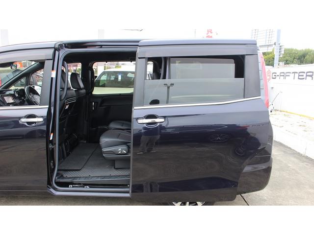 エスクァイア ハイブリッドＧｉ　禁煙車　黒革シート　両側パワースライドドア　純正ナビ　フルセグＴＶ　バックカメラ　オートクルーズ　ＥＴＣ　衝突軽減ブレーキ　レーンディパーチャーアラート　盗難防止システム　シートヒーター　ＢＴ接続可（35枚目）