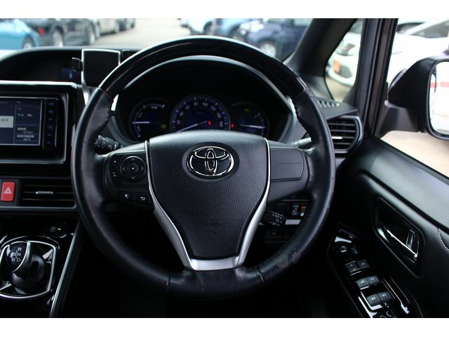 エスクァイア ハイブリッドＧｉ　禁煙車　黒革シート　両側パワースライドドア　純正ナビ　フルセグＴＶ　バックカメラ　オートクルーズ　ＥＴＣ　衝突軽減ブレーキ　レーンディパーチャーアラート　盗難防止システム　シートヒーター　ＢＴ接続可（44枚目）