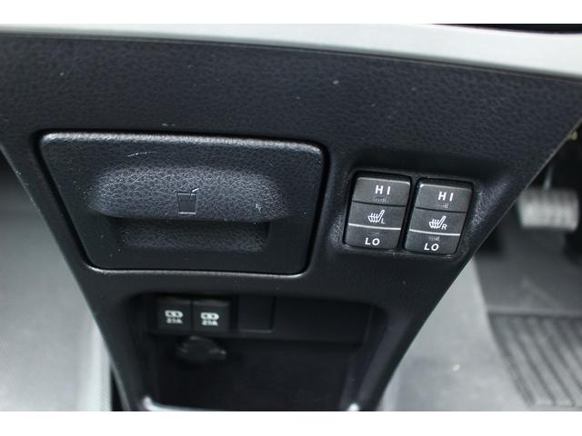 エスクァイア ハイブリッドＧｉ　禁煙車　黒革シート　両側パワースライドドア　純正ナビ　フルセグＴＶ　バックカメラ　オートクルーズ　ＥＴＣ　衝突軽減ブレーキ　レーンディパーチャーアラート　盗難防止システム　シートヒーター　ＢＴ接続可（51枚目）