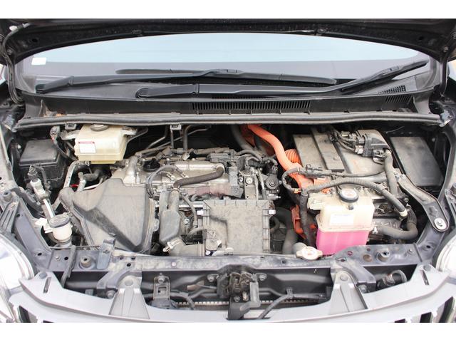 エスクァイア ハイブリッドＧｉ　禁煙車　黒革シート　両側パワースライドドア　純正ナビ　フルセグＴＶ　バックカメラ　オートクルーズ　ＥＴＣ　衝突軽減ブレーキ　レーンディパーチャーアラート　盗難防止システム　シートヒーター　ＢＴ接続可（77枚目）