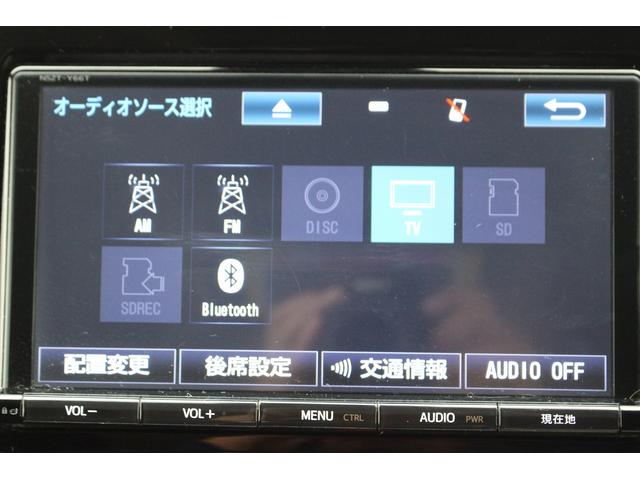 大好評のボディコーティング「ハイモースコート」もご納車までに施工可能。雨染みや線傷など中古車だからと諦めていませんか？ピカピカの状態でお乗り出しいただけます。