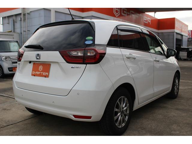 フィット ｅ：ＨＥＶベーシック　禁煙車　ナビ　バックカメラ　衝突軽減ブレーキシステム　ＬＥＤヘッドライト　レーダークルーズコントロール　ビルトインＥＴＣ　プッシュスタート　レーンアシスト　誤発進抑制機能　オートハイビーム（14枚目）