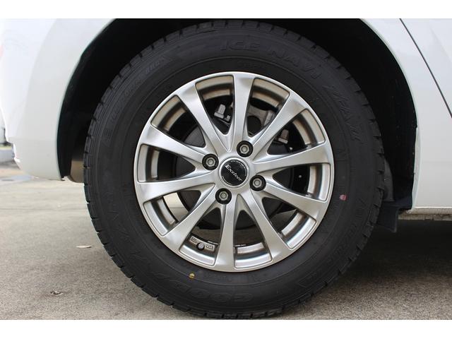 フィット ｅ：ＨＥＶベーシック　禁煙車　ナビ　バックカメラ　衝突軽減ブレーキシステム　ＬＥＤヘッドライト　レーダークルーズコントロール　ビルトインＥＴＣ　プッシュスタート　レーンアシスト　誤発進抑制機能　オートハイビーム（21枚目）