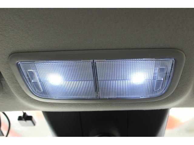 フィット ｅ：ＨＥＶベーシック　禁煙車　ナビ　バックカメラ　衝突軽減ブレーキシステム　ＬＥＤヘッドライト　レーダークルーズコントロール　ビルトインＥＴＣ　プッシュスタート　レーンアシスト　誤発進抑制機能　オートハイビーム（47枚目）