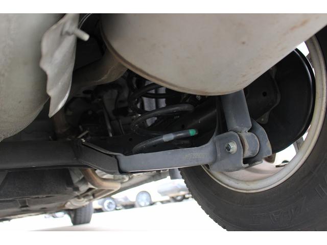 フィット ｅ：ＨＥＶベーシック　禁煙車　ナビ　バックカメラ　衝突軽減ブレーキシステム　ＬＥＤヘッドライト　レーダークルーズコントロール　ビルトインＥＴＣ　プッシュスタート　レーンアシスト　誤発進抑制機能　オートハイビーム（54枚目）