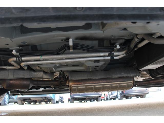 セレナ ｅ－パワー　オーテック　セーフティパッケージ　ＡＵＴＥＣＨ専用フルエアロ　ＡＵＴＥＣＨ専用シート　純正１０型ナビ　フルセグ　全周囲カメラ　プロパイロット　両側電動スライド　シートヒーター　ステアリングヒーター　パーキングアシスト　衝突軽減ブレーキ（49枚目）