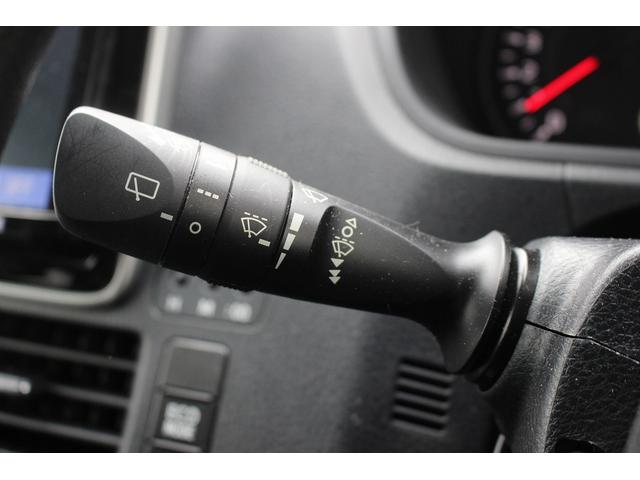 ノア Ｘ　禁煙車　純正９インチナビ　フルセグＴＶ　バックカメラ　ＬＥＤヘッドライト　片側電動スライドドア　衝突軽減ブレーキシステム　クオートクルーズコントロール　ＥＴＣ　クリアランスソナー　レーンキープアシスト（44枚目）