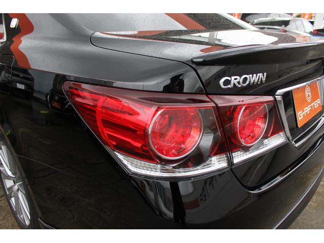 クラウンハイブリッド アスリートＳ　禁煙車　純正ナビ　フルセグＴＶ　バックカメラ　オートクルーズコントロール　純正１７インチアルミホイール　パワーシート　ビルトインＥＴＣ　クリアランスソナー　ＬＥＤヘッドライト　Ｂｌｕｅｔｏｏｔｈ接続（22枚目）