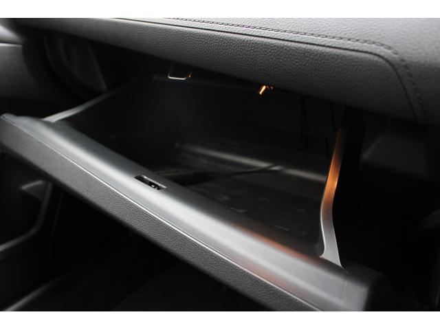 シビック ハッチバック　禁煙者　純正ナビ　フルセグＴＶ　バックカメラ　衝突軽減ブレーキシステム　レーダークルーズコントロール　シートヒーター　ビルトインＥＴＣ　シートヒーター　ＬＥＤヘッドライト　純正１８ＡＷ（46枚目）