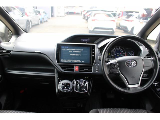 ヴォクシー ハイブリッドＺＳ　禁煙車　純正１０インチナビ　フルセグＴＶ　バックカメラ　ＬＥＤヘッドライト　両側電動スライドドア　衝突軽減ブレーキシステム　オートクルーズコントロール　シートヒーター　ビルトインＥＴＣ（32枚目）