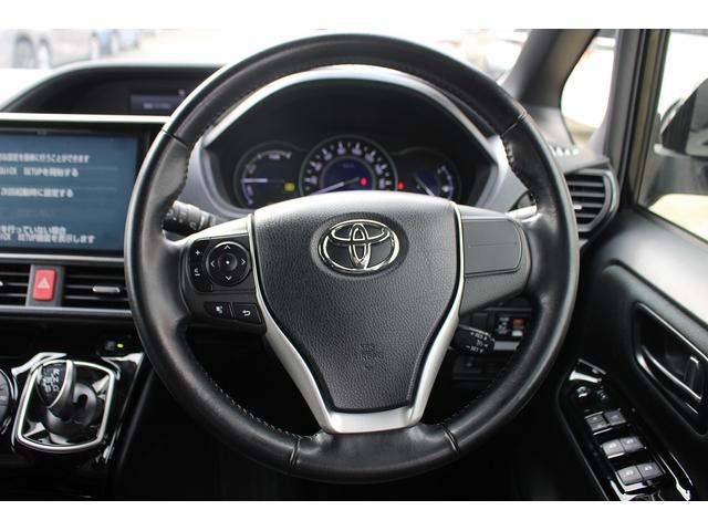 ヴォクシー ハイブリッドＺＳ　禁煙車　純正１０インチナビ　フルセグＴＶ　バックカメラ　ＬＥＤヘッドライト　両側電動スライドドア　衝突軽減ブレーキシステム　オートクルーズコントロール　シートヒーター　ビルトインＥＴＣ（33枚目）