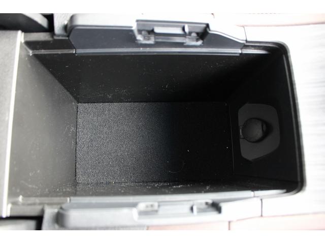 ハリアーハイブリッド Ｚ　禁煙車　純正１２．３インチナビ　フルセグＴＶ　バックカメラ　ＪＢＬサウンド　ハンズフリーパワーバックドア　ビルトインＥＴＣ　レーダークルーズコントロール　純正１９ＡＷ　ＬＥＤヘッドライト（51枚目）