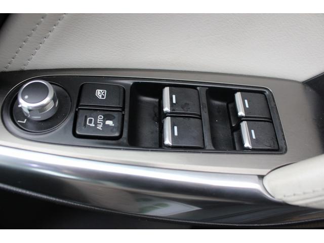 ���Ǝҗl�ւ̔̔��͂��f�肳���Ă��������܂��B�@�Ԍ������ԗ��̏ꍇ�́A�Ԍ����擾�������x�������z�ŕ\�����Ă���܂��B