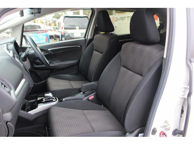 フィットハイブリッド Ｆコンフォートエディション　禁煙車　純正ナビ　フルセグＴＶ　バックカメラ　ＬＥＤヘッドライト　衝突軽減ブレーキシステム　レーダークルーズコントロール　シートヒーター　プッシュスタート　Ｂｌｕｅｔｏｏｔｈ接続（34枚目）