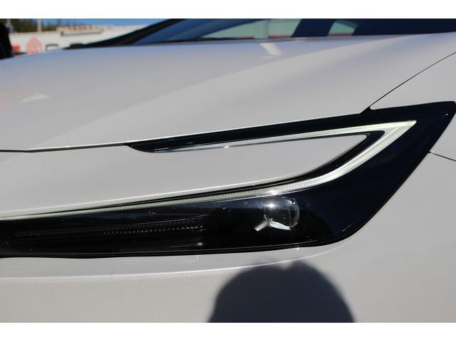 プリウス Ｕ　禁煙車　純正ナビ　フルセグＴＶ　３６０°カメラ　衝突軽減ブレーキシステム　レーダークルーズコントロール　シートヒーター　ビルトインＥＴＣ　ステアリングヒーター　セカンダリーコリジョン（23枚目）