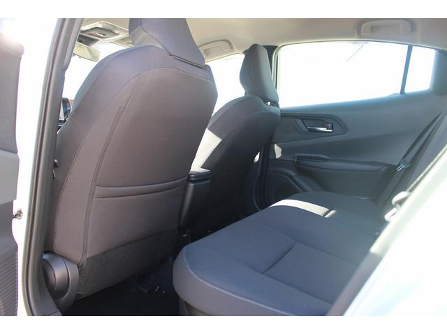 プリウス Ｕ　禁煙車　純正ナビ　フルセグＴＶ　３６０°カメラ　衝突軽減ブレーキシステム　レーダークルーズコントロール　シートヒーター　ビルトインＥＴＣ　ステアリングヒーター　セカンダリーコリジョン（28枚目）