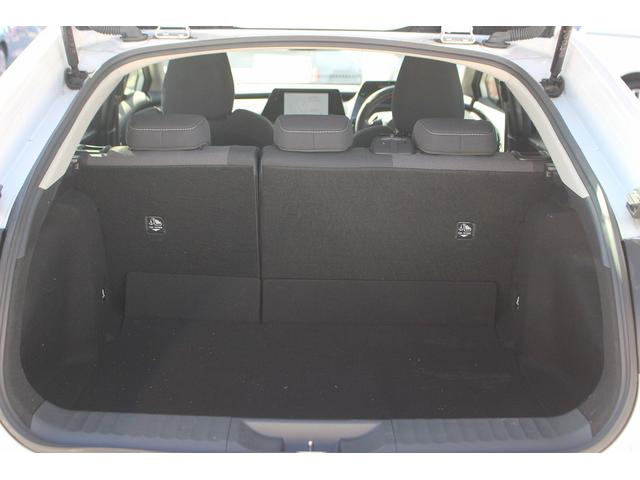 プリウス Ｕ　禁煙車　純正ナビ　フルセグＴＶ　３６０°カメラ　衝突軽減ブレーキシステム　レーダークルーズコントロール　シートヒーター　ビルトインＥＴＣ　ステアリングヒーター　セカンダリーコリジョン（32枚目）