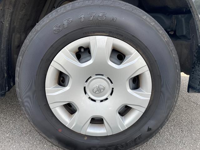 ハイエースバン スーパーＧＬ　ダークプライム　４ＷＤ　軽油　ワンオーナー　純正ＳＤナビ　ＣＤ　ＢＴ　ワンセグ　ＡＵＸ　バックカメラ　両側スライド　ＬＥＤオートライト　ハーフレザー　ドラレコ　ステアスイッチ　ターボ　フォグ　スマートキー　ＥＴＣ（23枚目）