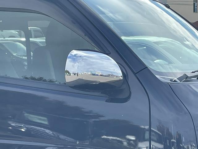 ハイエースバン スーパーＧＬ　ダークプライム　４ＷＤ　軽油　ワンオーナー　純正ＳＤナビ　ＣＤ　ＢＴ　ワンセグ　ＡＵＸ　バックカメラ　両側スライド　ＬＥＤオートライト　ハーフレザー　ドラレコ　ステアスイッチ　ターボ　フォグ　スマートキー　ＥＴＣ（37枚目）