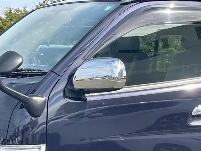 ハイエースバン スーパーＧＬ　ダークプライム　４ＷＤ　軽油　ワンオーナー　純正ＳＤナビ　ＣＤ　ＢＴ　ワンセグ　ＡＵＸ　バックカメラ　両側スライド　ＬＥＤオートライト　ハーフレザー　ドラレコ　ステアスイッチ　ターボ　フォグ　スマートキー　ＥＴＣ（38枚目）