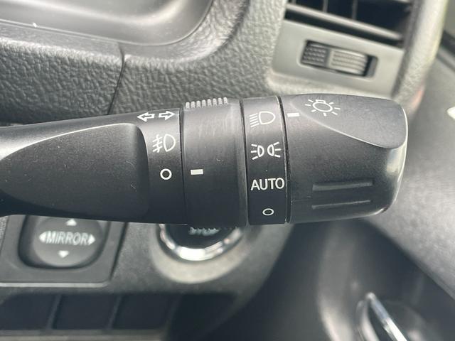 ハイエースバン スーパーＧＬ　ダークプライム　４ＷＤ　軽油　ワンオーナー　純正ＳＤナビ　ＣＤ　ＢＴ　ワンセグ　ＡＵＸ　バックカメラ　両側スライド　ＬＥＤオートライト　ハーフレザー　ドラレコ　ステアスイッチ　ターボ　フォグ　スマートキー　ＥＴＣ（53枚目）