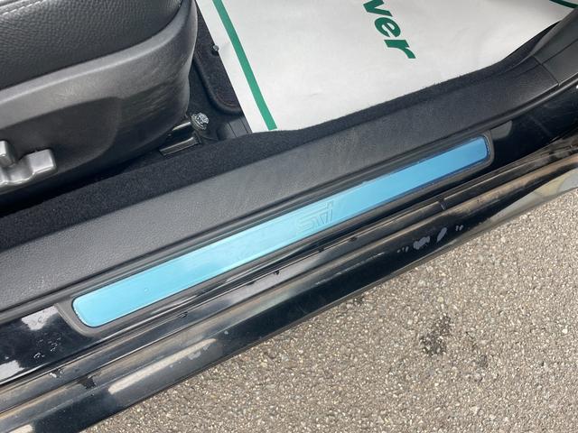 インプレッサ WRX STi 6MT 4WD SDナビ CD DVD TV AUX USB HIDヘッドライト パワーシート 純正18インチアルミホイール 純正マット ドアバイザー 電動格納ウィンカーミラー スマートキー ETC(57枚目)