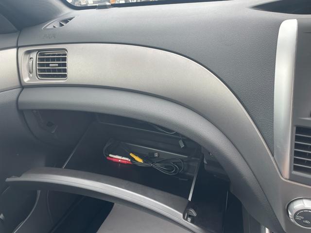インプレッサ WRX STi 6MT 4WD SDナビ CD DVD TV AUX USB HIDヘッドライト パワーシート 純正18インチアルミホイール 純正マット ドアバイザー 電動格納ウィンカーミラー スマートキー ETC(59枚目)