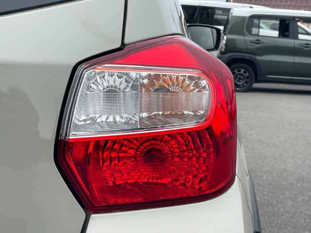 XV 2.0i-L アイサイト 4WD アイサイト 純正SDナビ CD DVD BT フルセグ USB AUX バックカメラ アダプティブクルーズコントロール HIDオートライト 純正17インチアルミホイール レーンキープアシスト(40枚目)