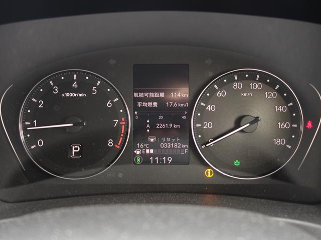 ヴェゼル Ｇ　ホンダセンシング　純正ナビ　ＣＤ　ＤＶＤ　ＢＴ　フルセグ　ＵＳＢ　バックカメラ　レーダークルーズ　ＬＥＤオートライト　純正アルミ　ドラレコ　コーナーセンサー　ステアリングスイッチ　スマートキー　ＥＴＣ（3枚目）