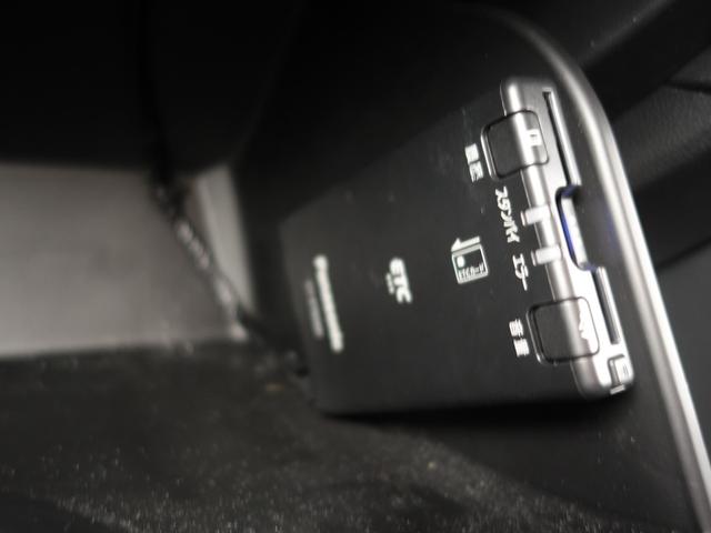 ヴェゼル Ｇ　ホンダセンシング　純正ナビ　ＣＤ　ＤＶＤ　ＢＴ　フルセグ　ＵＳＢ　バックカメラ　レーダークルーズ　ＬＥＤオートライト　純正アルミ　ドラレコ　コーナーセンサー　ステアリングスイッチ　スマートキー　ＥＴＣ（10枚目）