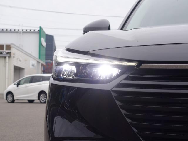 ヴェゼル Ｇ　ホンダセンシング　純正ナビ　ＣＤ　ＤＶＤ　ＢＴ　フルセグ　ＵＳＢ　バックカメラ　レーダークルーズ　ＬＥＤオートライト　純正アルミ　ドラレコ　コーナーセンサー　ステアリングスイッチ　スマートキー　ＥＴＣ（27枚目）