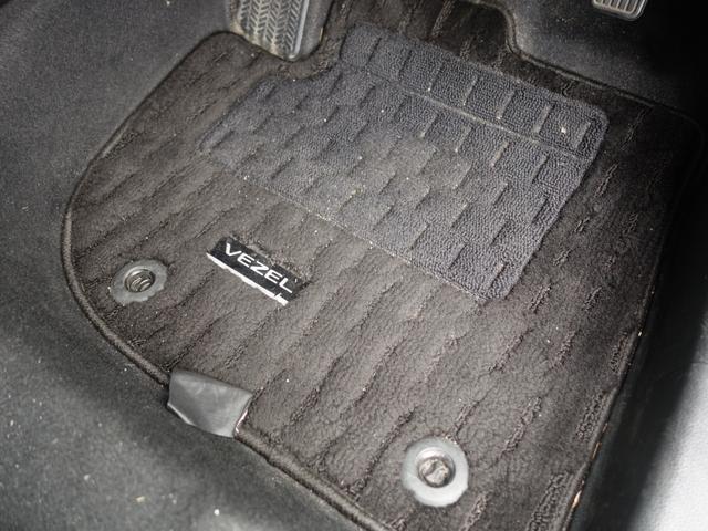 ヴェゼル Ｇ　ホンダセンシング　純正ナビ　ＣＤ　ＤＶＤ　ＢＴ　フルセグ　ＵＳＢ　バックカメラ　レーダークルーズ　ＬＥＤオートライト　純正アルミ　ドラレコ　コーナーセンサー　ステアリングスイッチ　スマートキー　ＥＴＣ（66枚目）