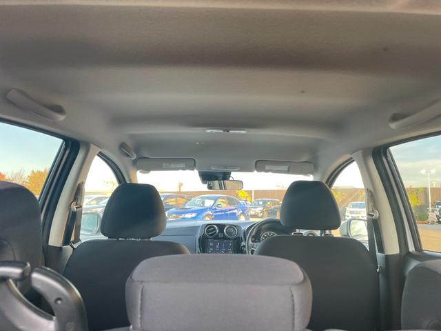 ノート ｅ－パワー　Ｘ　ＦＯＵＲ　４ＷＤ　衝突軽減システム　ＳＤナビ　ＢＴ　ＣＤ　ＡＵＸ　ＡＭ・ＦＭ　バックカメラ　ＬＥＤオートライト　電動格納ウィンカーミラー　スマートキー×２　アイドリングストップ　フロアマット　ドアバイザー（15枚目）