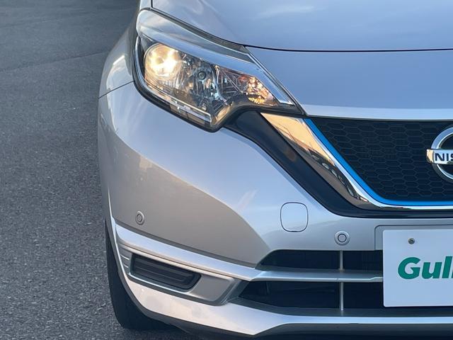 ノート ｅ－パワー　Ｘ　ＦＯＵＲ　４ＷＤ　衝突軽減システム　ＳＤナビ　ＢＴ　ＣＤ　ＡＵＸ　ＡＭ・ＦＭ　バックカメラ　ＬＥＤオートライト　電動格納ウィンカーミラー　スマートキー×２　アイドリングストップ　フロアマット　ドアバイザー（27枚目）