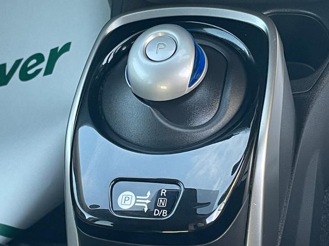 ノート ｅ－パワー　Ｘ　ＦＯＵＲ　４ＷＤ　衝突軽減システム　ＳＤナビ　ＢＴ　ＣＤ　ＡＵＸ　ＡＭ・ＦＭ　バックカメラ　ＬＥＤオートライト　電動格納ウィンカーミラー　スマートキー×２　アイドリングストップ　フロアマット　ドアバイザー（54枚目）
