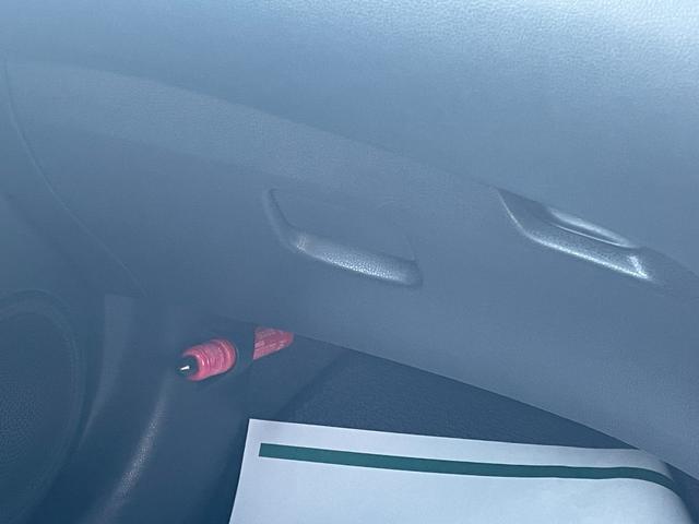 ノート ｅ－パワー　Ｘ　ＦＯＵＲ　４ＷＤ　衝突軽減システム　ＳＤナビ　ＢＴ　ＣＤ　ＡＵＸ　ＡＭ・ＦＭ　バックカメラ　ＬＥＤオートライト　電動格納ウィンカーミラー　スマートキー×２　アイドリングストップ　フロアマット　ドアバイザー（59枚目）