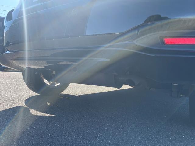 ノート 　４ＷＤ　衝突被害軽減　社外メモリナビ　ＣＤ　ＤＶＤ　ＢＴ　ワンセグ　ＵＳＢ　ＡＵＸ　バックカメラ　オートライト　純正１５インチアルミホイール　レーンキープアシスト　コーナーセンサー　フロアマット（41枚目）