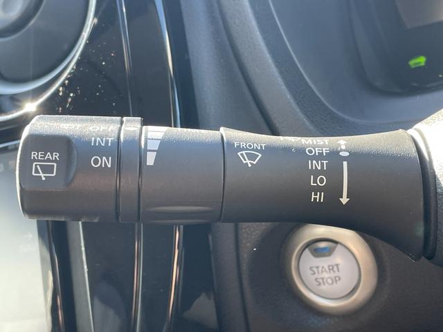 ノート 　４ＷＤ　衝突被害軽減　社外メモリナビ　ＣＤ　ＤＶＤ　ＢＴ　ワンセグ　ＵＳＢ　ＡＵＸ　バックカメラ　オートライト　純正１５インチアルミホイール　レーンキープアシスト　コーナーセンサー　フロアマット（51枚目）