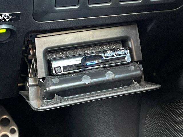 【　ＥＴＣ　】今やカーライフにおける重要性はナビにも匹敵するのではないでしょうか？セットアップを行うことで利用可能になります！