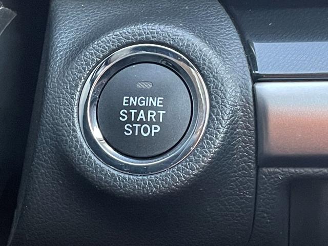 当店の在庫は試乗も可能です！是非お待ちしております。ご商談はご来店頂けるお客様に限らせていただいております。☆お気軽にお電話ください。００７８−６０４０−７２６１