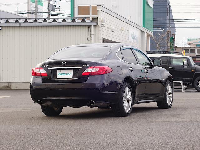 フーガ ３７０ＧＴ　ＦＯＵＲ　４ＷＤ　純正ナビ　ＣＤ　ＤＶＤ　ＢＴ　フルセグ　ＡＵＸ　ＵＳＢ　バックカメラ　レーダークルーズ　ＨＩＤオートライト　電動革シート　エアシート　オットマン　純正アルミ　ドラレコ　スマートキー×２　ＥＴＣ（22枚目）