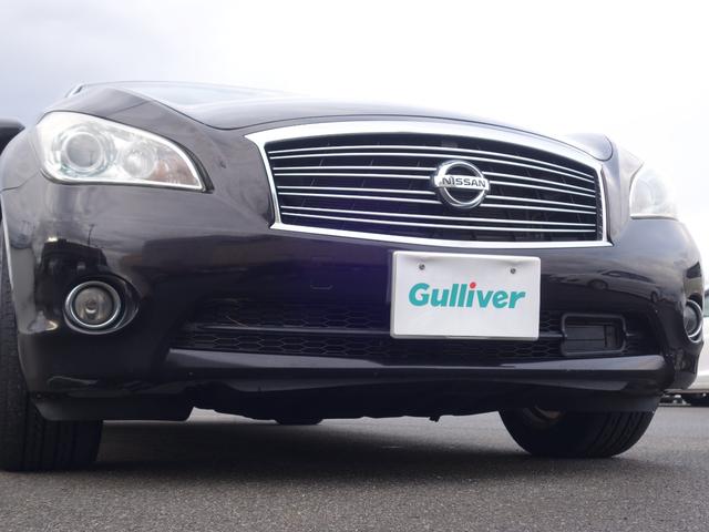 フーガ ３７０ＧＴ　ＦＯＵＲ　４ＷＤ　純正ナビ　ＣＤ　ＤＶＤ　ＢＴ　フルセグ　ＡＵＸ　ＵＳＢ　バックカメラ　レーダークルーズ　ＨＩＤオートライト　電動革シート　エアシート　オットマン　純正アルミ　ドラレコ　スマートキー×２　ＥＴＣ（26枚目）